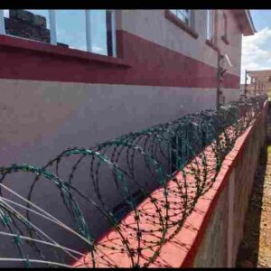 razor wire security installation